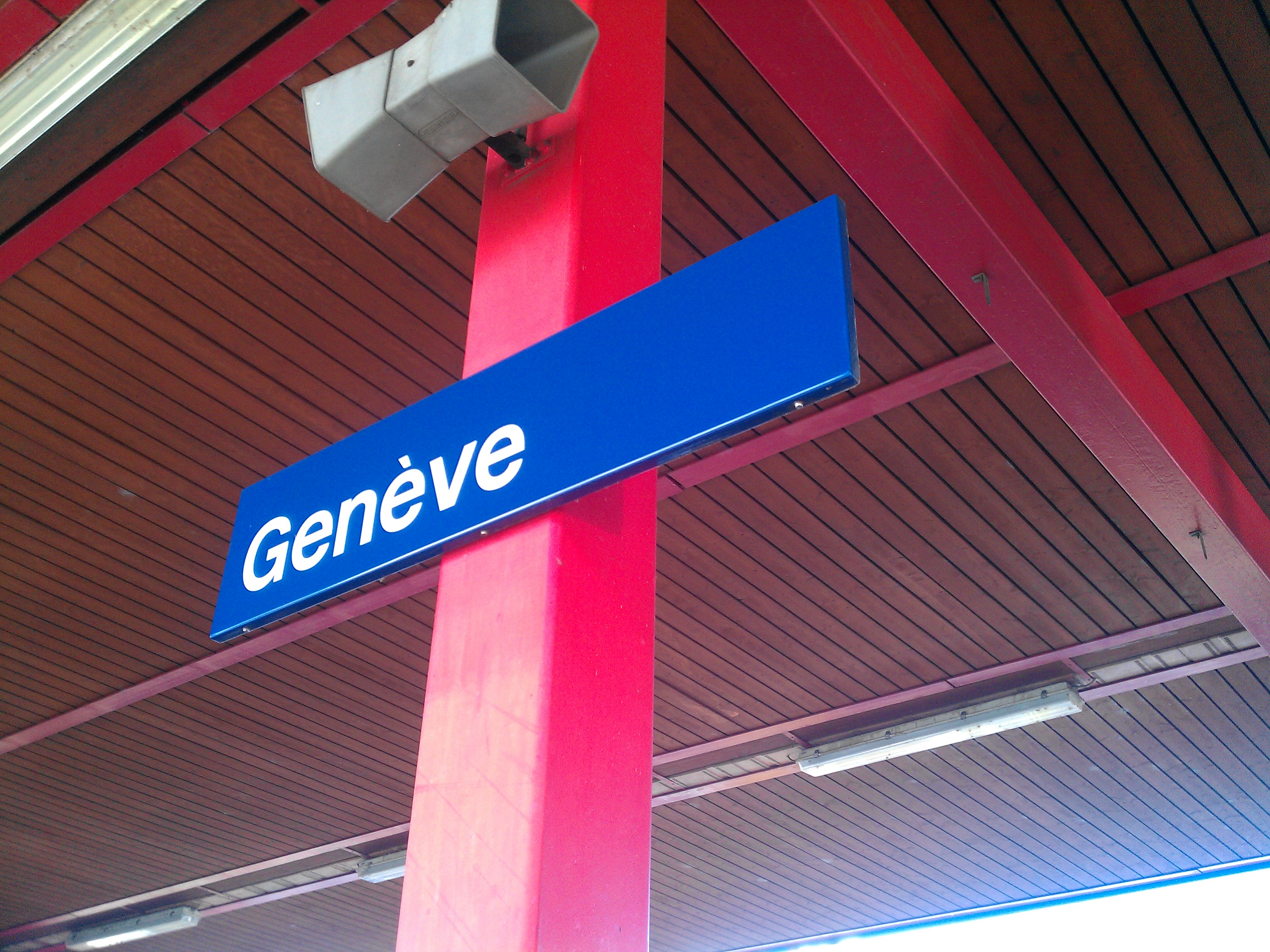 日内瓦车站标牌